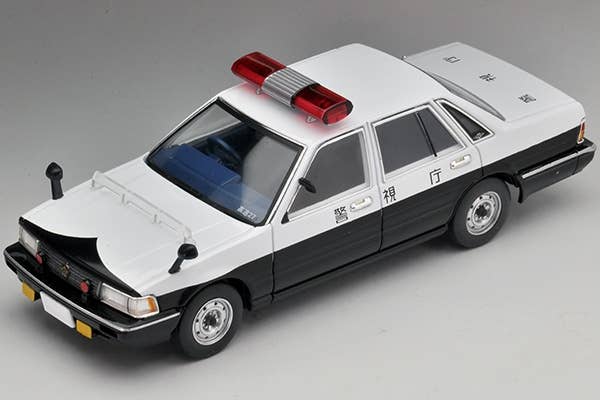 LV-N43-14a Nissan Cedric Police Car (Metropolitan Police