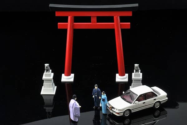 tomoya0323 Diocolle 64 #Car Snap 03a Hatsumode (New Year) | HLJ.com