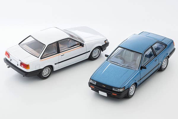 TOYOTA COROLLA LEVIN (AE86) ミニカー LV-N284d Toyota Corolla Levin 2-door GT (Blue) 1983 model | HLJ.com