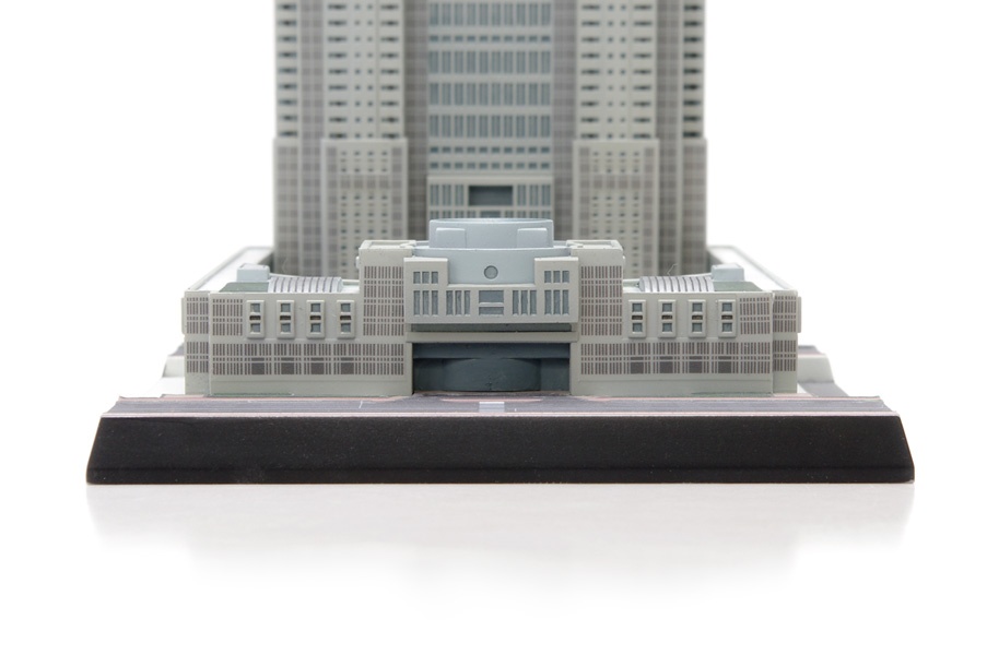 Tokyo Metropolitan Government Building 1/2000 Plastic Model Kit JAPAN IMPORT 