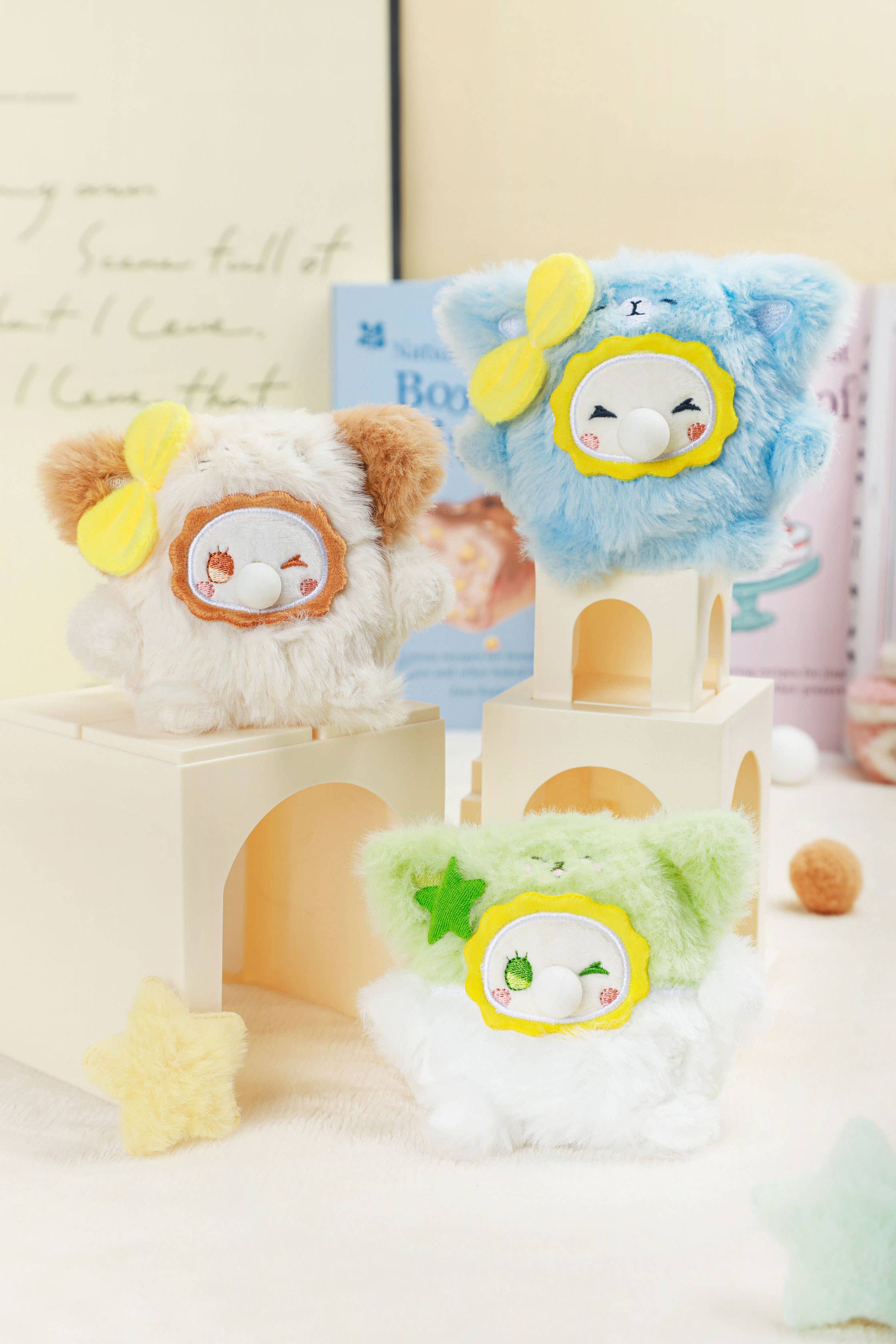 るび様 両面 スクエアクッション 未開封品 Rubisama 目玉ちゃん るび様