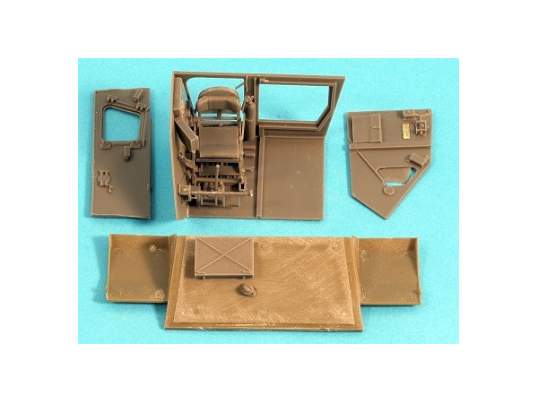 Centurion Drivers Compartment (Early Marks)