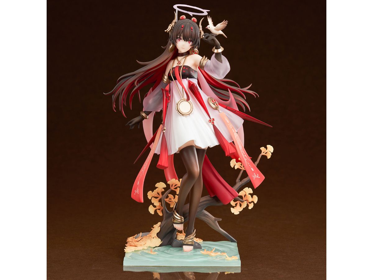 Punishing: Gray Raven: Lucia Plume Eventide Glow Ver.