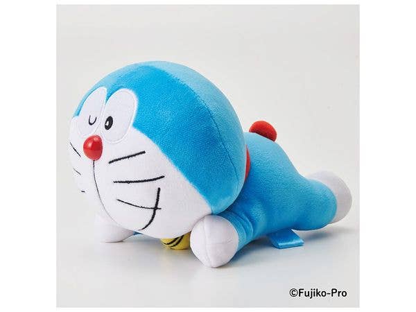 Fujiko F. Fujio Characters: Fluffy Arm Pillow 1. Doraemon