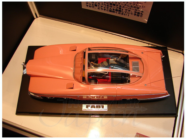 1/18 Thunderbirds FAB1