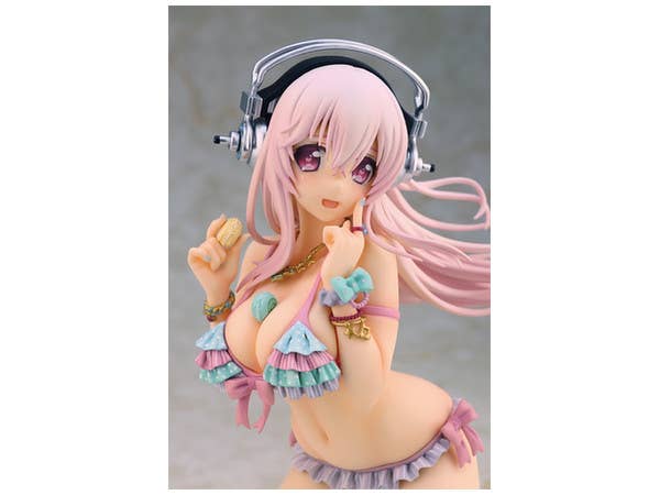 Super Sonico with Macaron Tower PVC