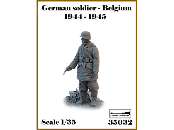 WWII German Belgian Battle 1944-1945 #5 Soldier with Pistol (1pcs)