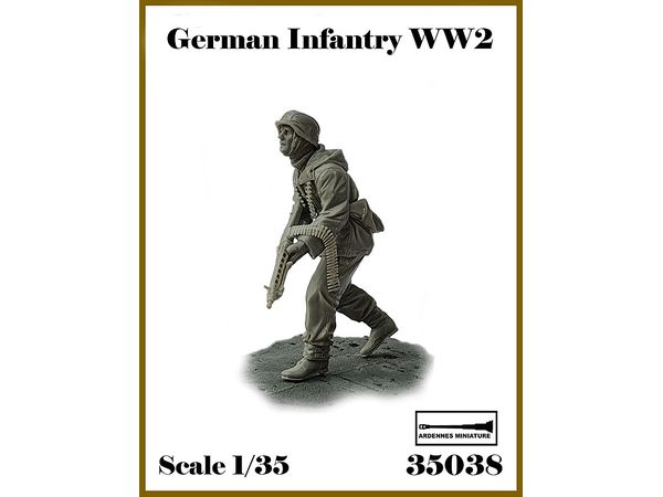 WWII German Infantry #2 Soldier with MG42 (1pcs)