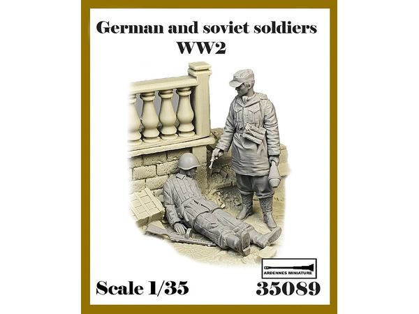 German And Soviet Soldiers WW2
