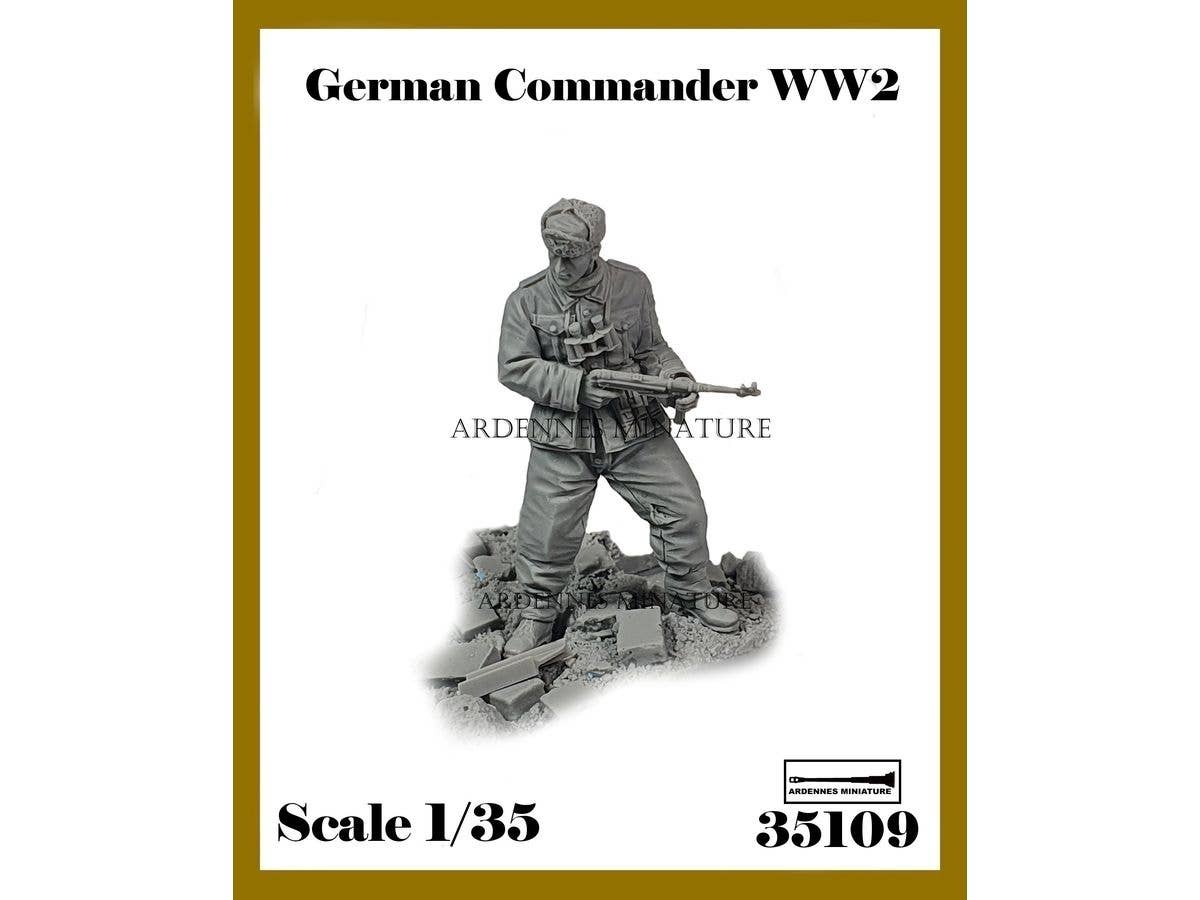 German Commander WW2
