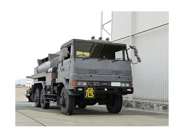 JGSDF 3.5t Aviation Fuel Tank Lorry