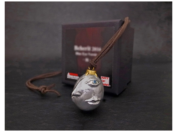 Befferit: Closed Eye 2017 Metal Coat Ver. Pendant