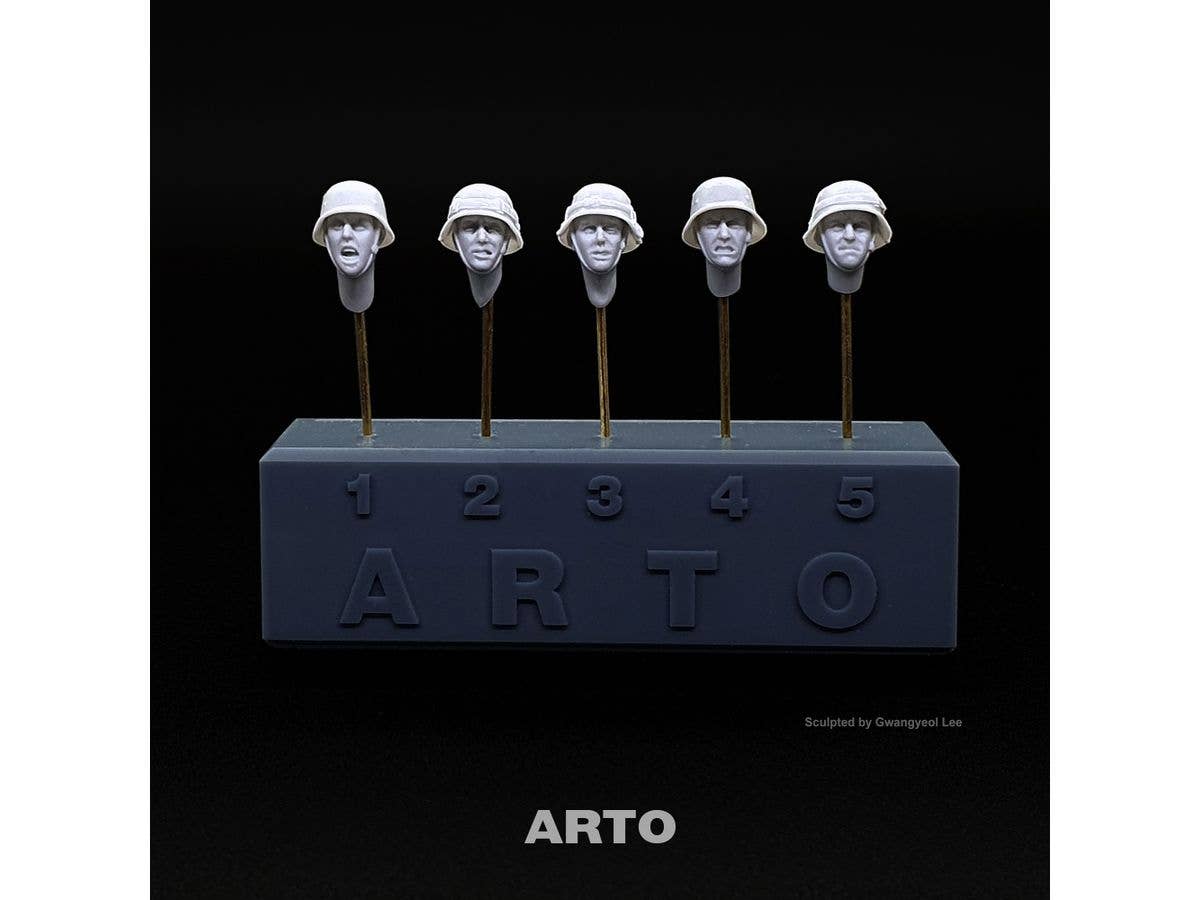 Heads of Combat WWII German M42 helmet