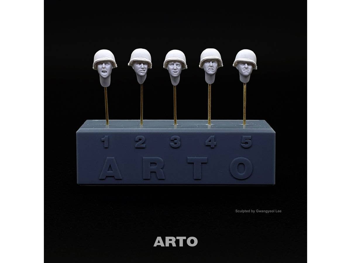 Heads of Combat WWII U.S M1 helmet