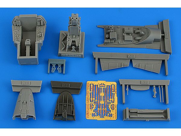 Eurofighter Typhoon cockpit set