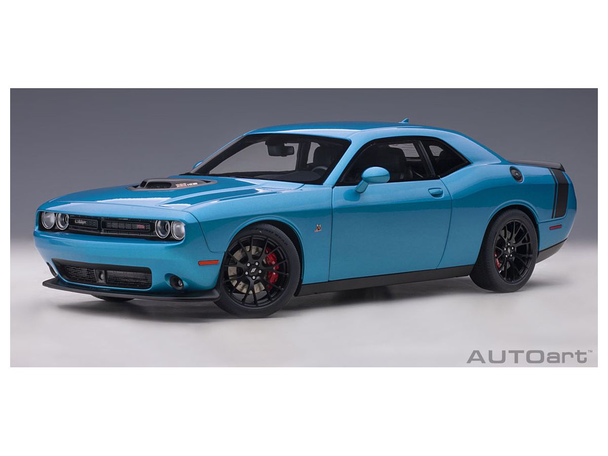 Dodge Challenger 392 Hemi Scat Pack Shaker 2018 (Pearl Blue)
