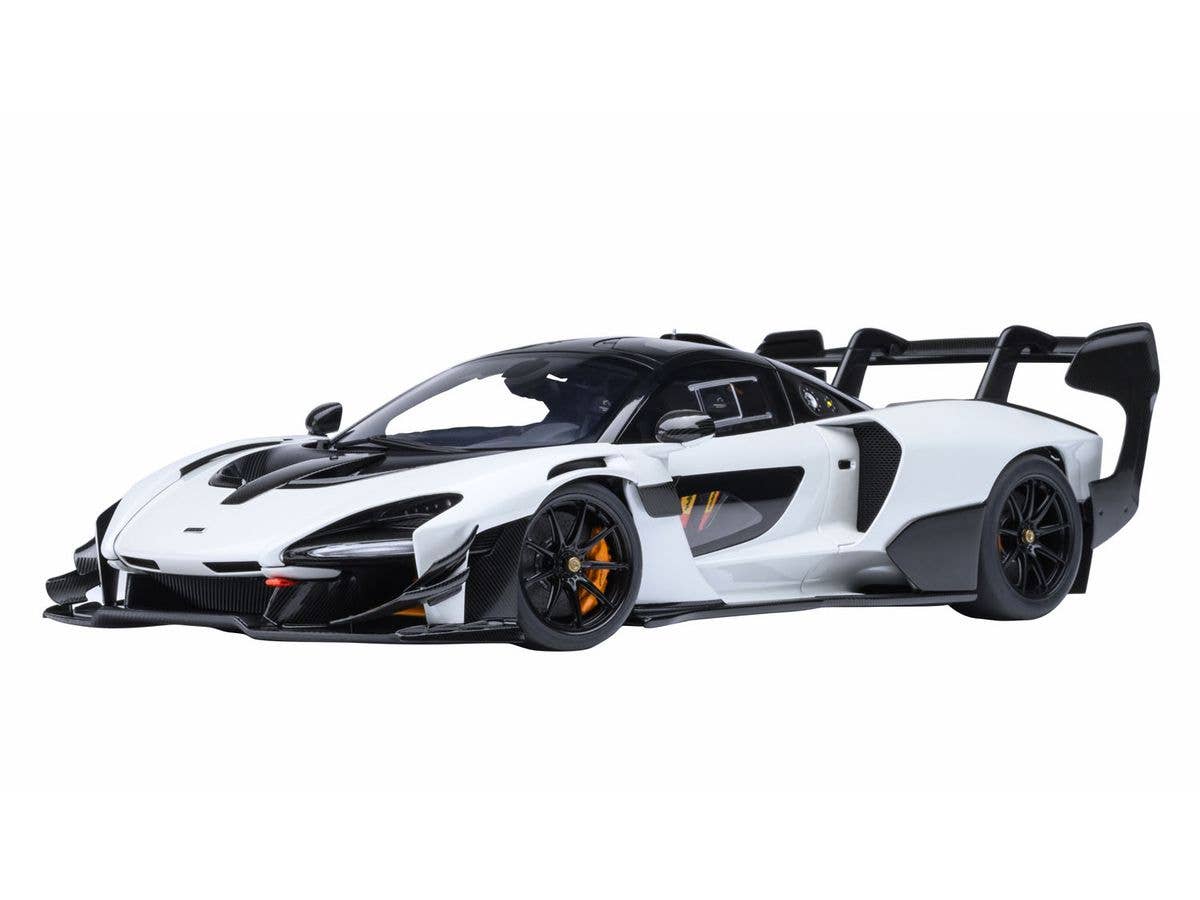 McLaren Senna GTR (Metallic White)