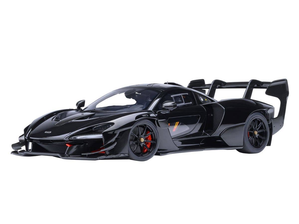 McLaren Senna GTR (Metallic Black)