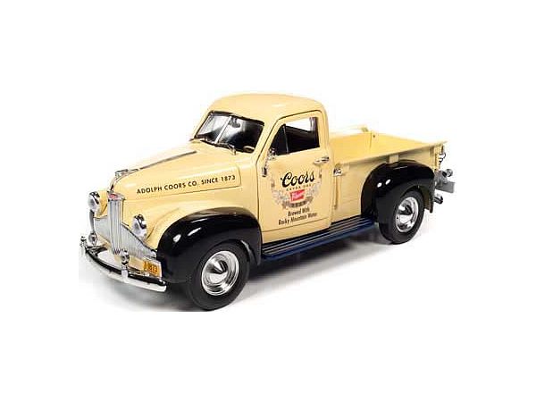 1947 Studebaker Pickup Tan / Coors Beer