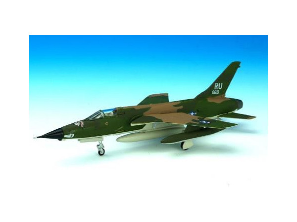 F-105D Thunderchief 355TFS 357TFS "Cherry Girl"