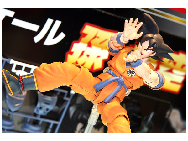 Bandai Genuine Dragon Ball MG FIGURE-RISE 1/8 Super Saiyan Son Goku Anime  Action Figure Assembly Model Toys Gifts for Birthday