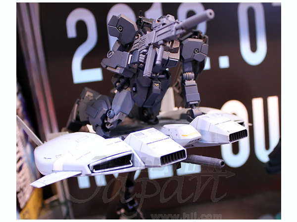GUNDAM 1/144 Base Jabber Unicorn Ver Model Kit HGUC # 144 Bandai 