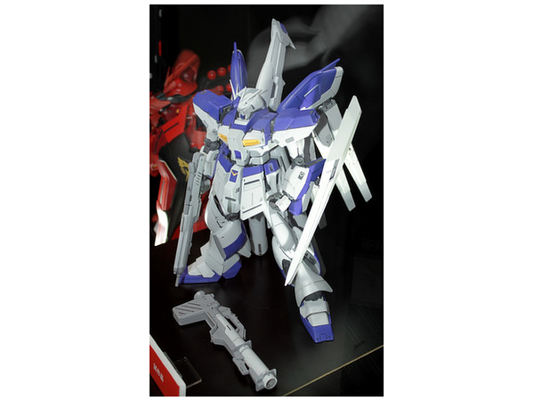 Bandai Hobby MG 1/100 RX-93-2 Hi-Nu Gundam Ver.Ka Char's Counterattack  Model Kit, Model Number: BAN192078, Blue
