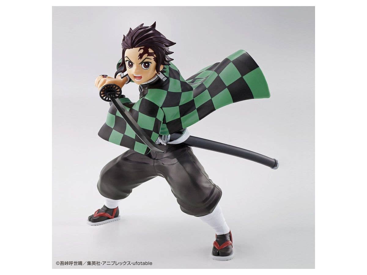 Demon Slayer: Kimetsu Model: Tanjiro Kamado