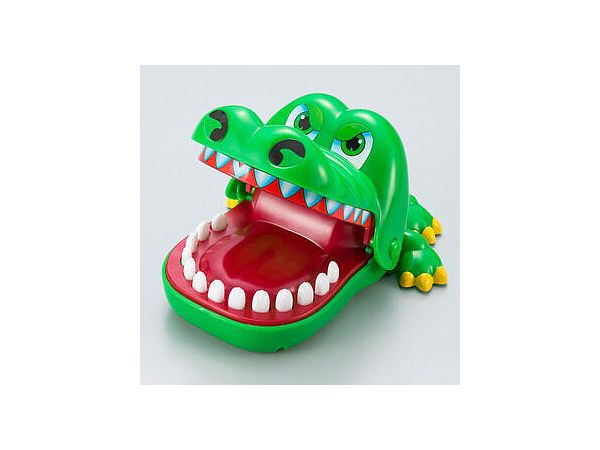 Small Itaiwany (Crocodile whacking Game)