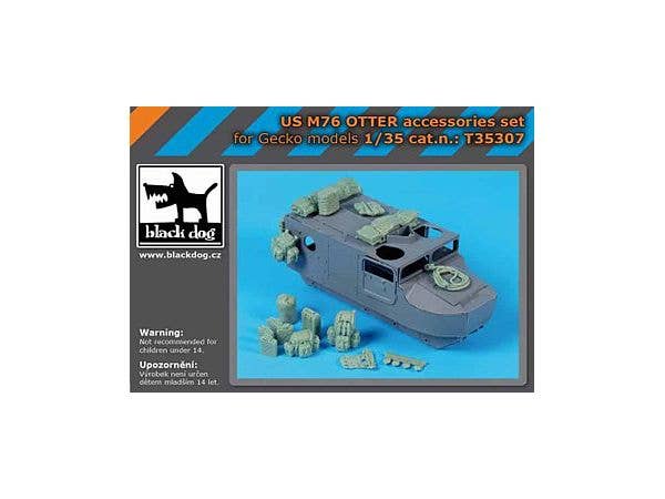 US M 76 Otter accessories set