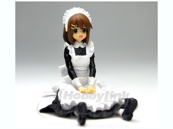 My first real figurine, Yui Hirasawa from K-ON! Puts a smile on my
