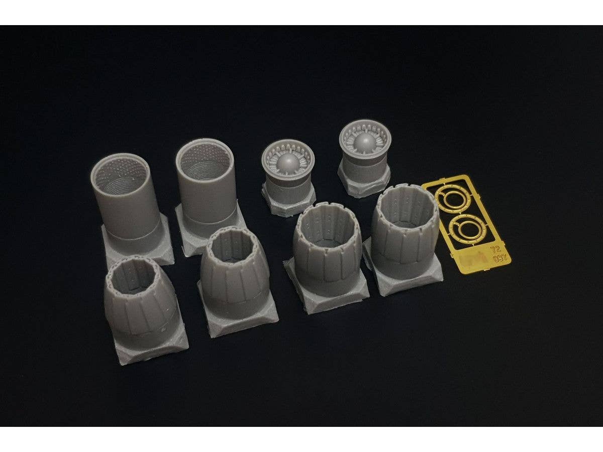 F/A-18 A/B/C/D Hornet GE F404 engine nozzle