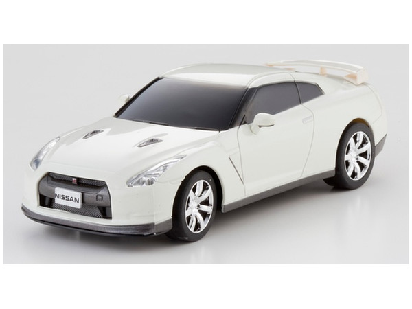 Nissan GT-R(R35) White