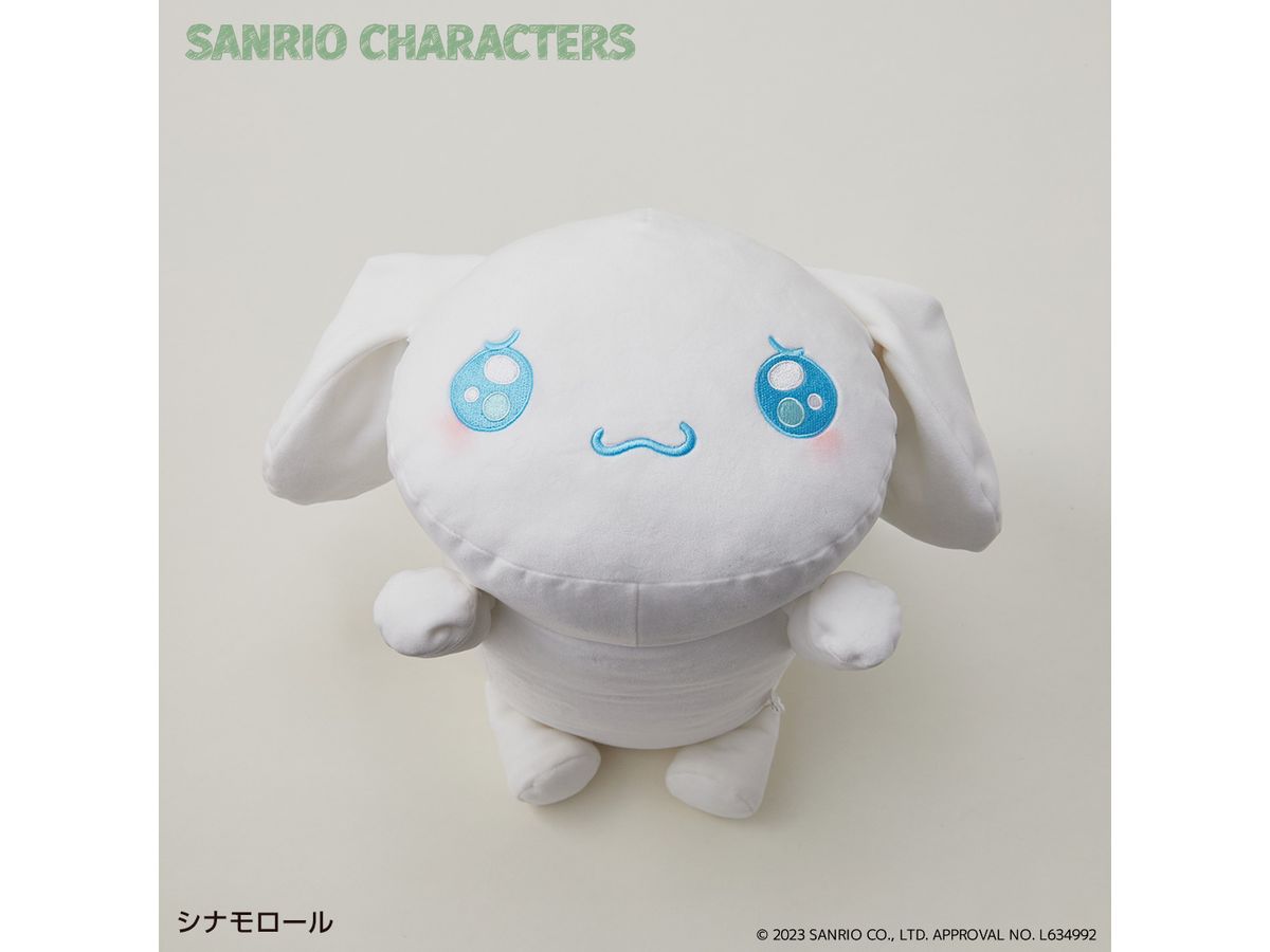 Sanrio Characters: Uruuru Nui Cushion Cinnamoroll