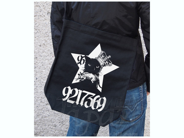 96 Cat Shoulder Tote Bag Black