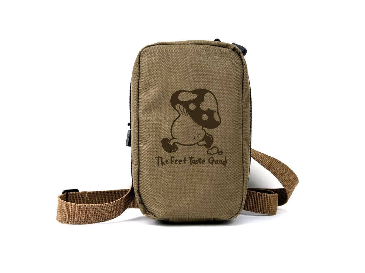 Dungeon Food: Walking Mushroom Mini Shoulder Pouch / SAND KHAKI