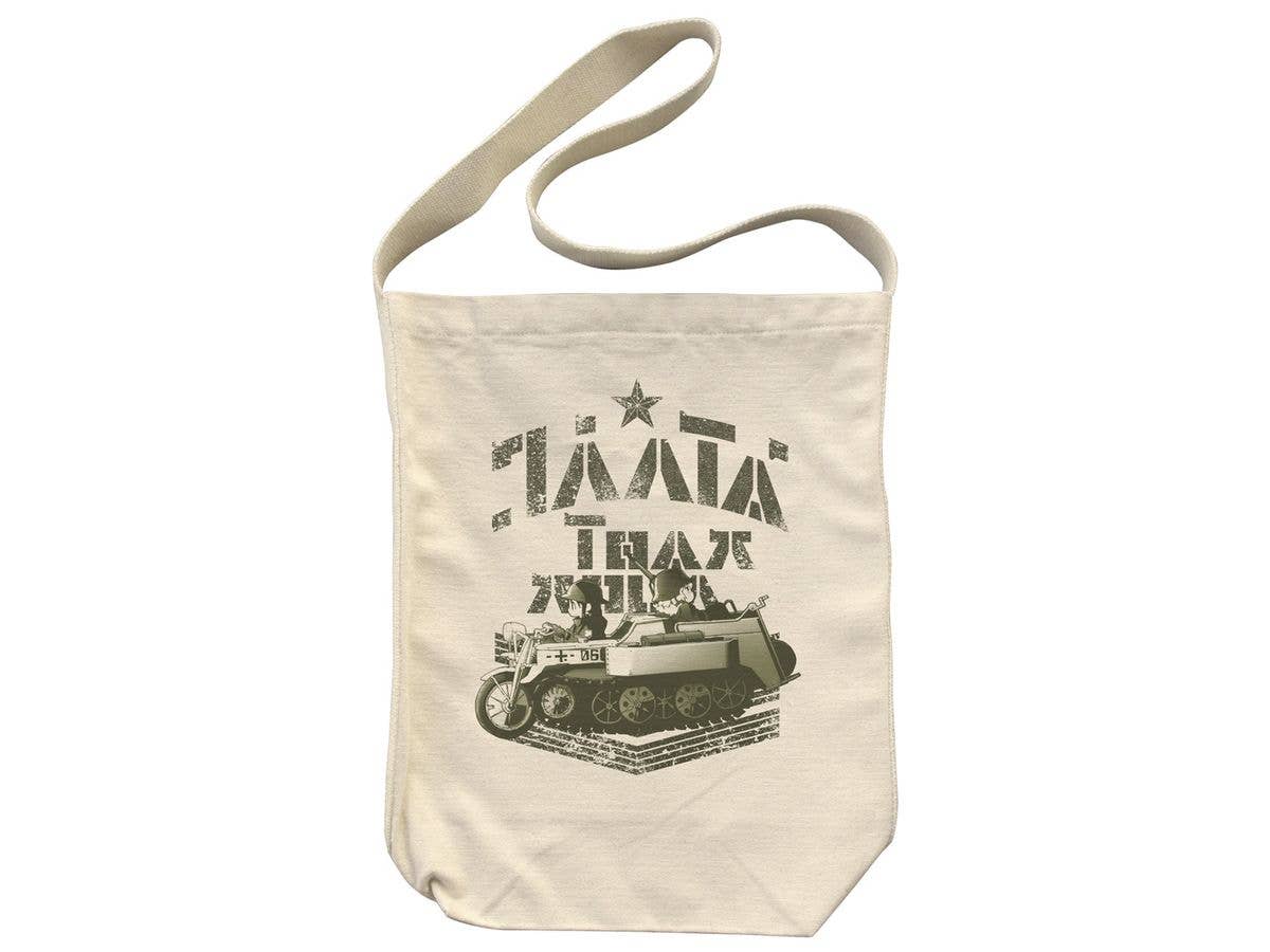 Girls' Last Tour: Kettenkrad and Chito & Yuuri Shoulder Tote / NATURAL