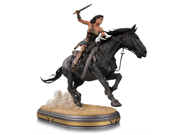 Wonder Woman: DC Statue Wonder Woman (on Horseback Version)