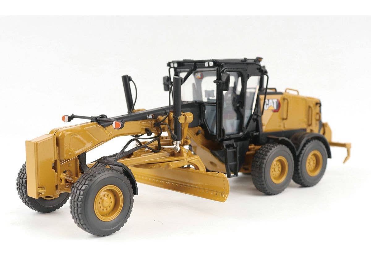 Caterpillar CAT 140LVR Motor Grader