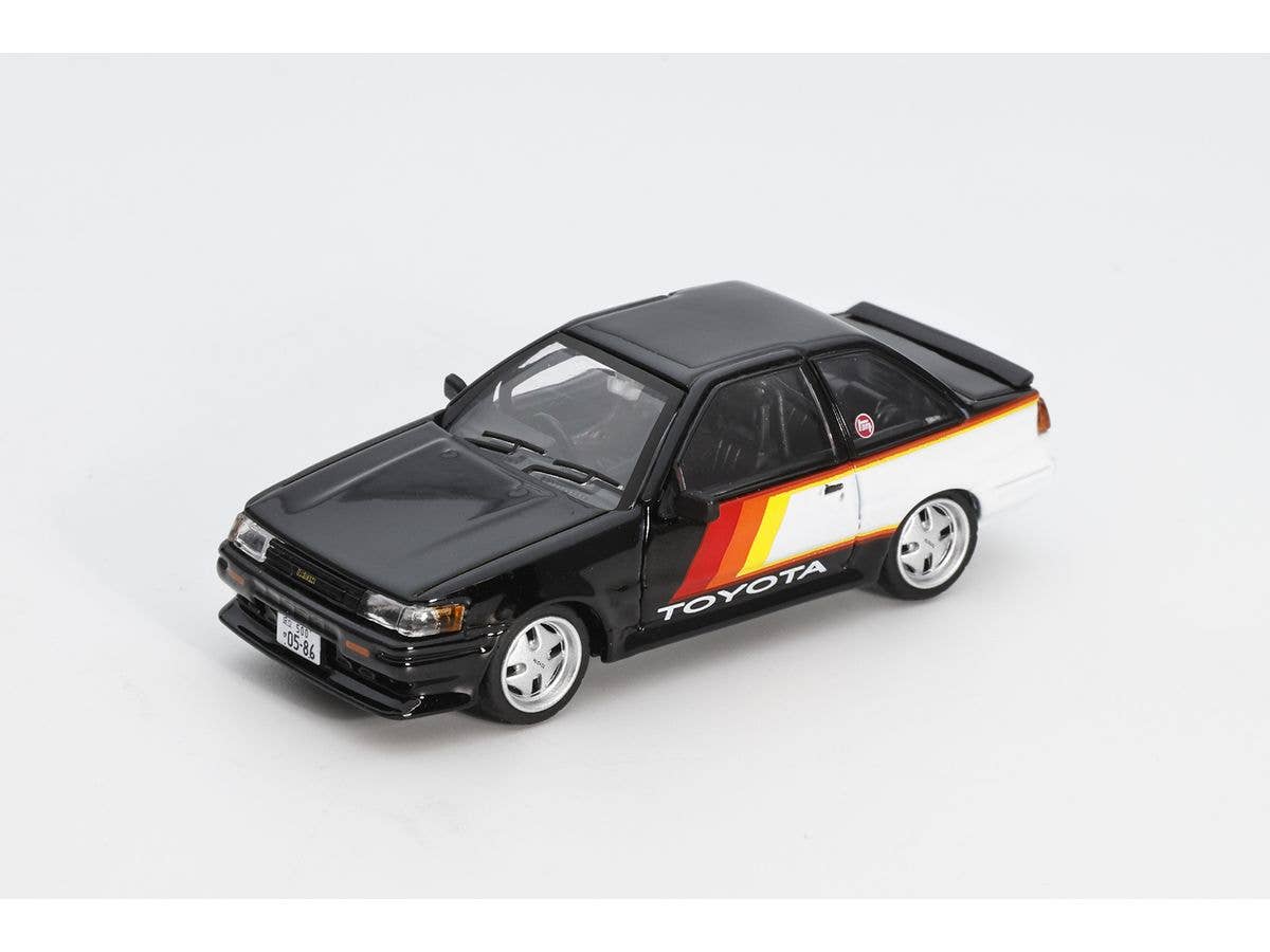 Toyota Corolla LEVIN (RHD) Black/Art Pattern