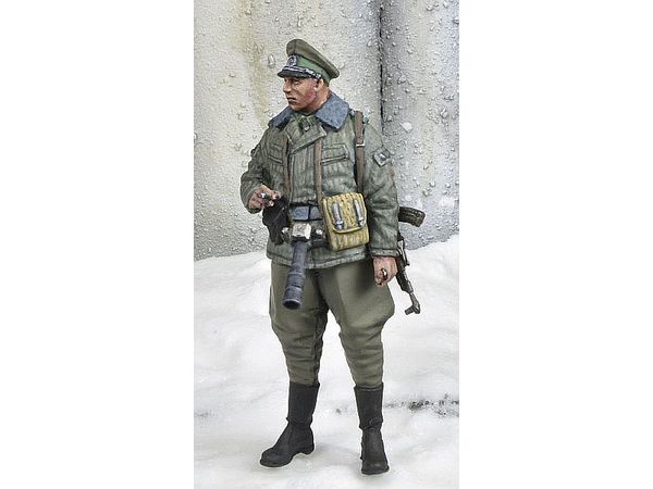 Current East German Border Guard Officer 1970s-80s Winter