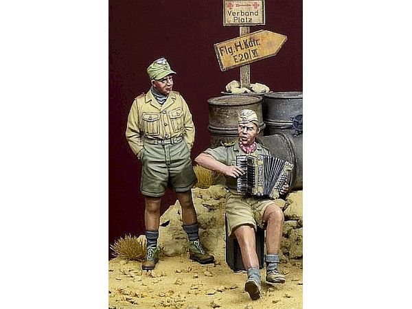 WWII German DAK Soldier Resting Set Vol.1 North Africa 1941-43 (2 figures)