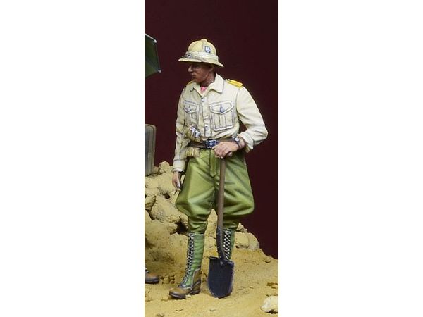 WWII German DAK Soldier with Shovel, North Africa 1941-43