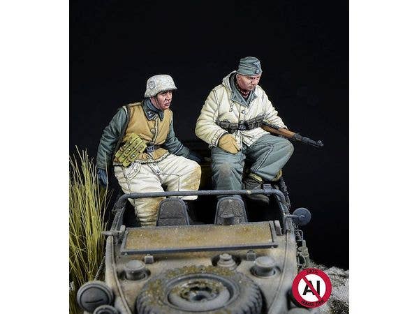 WWII German Waffen SS Schwimmwagen Crew Set Vol.2 Rear Seat / Winter (2 figures), Winter 1943-1945 (for Tamiya)