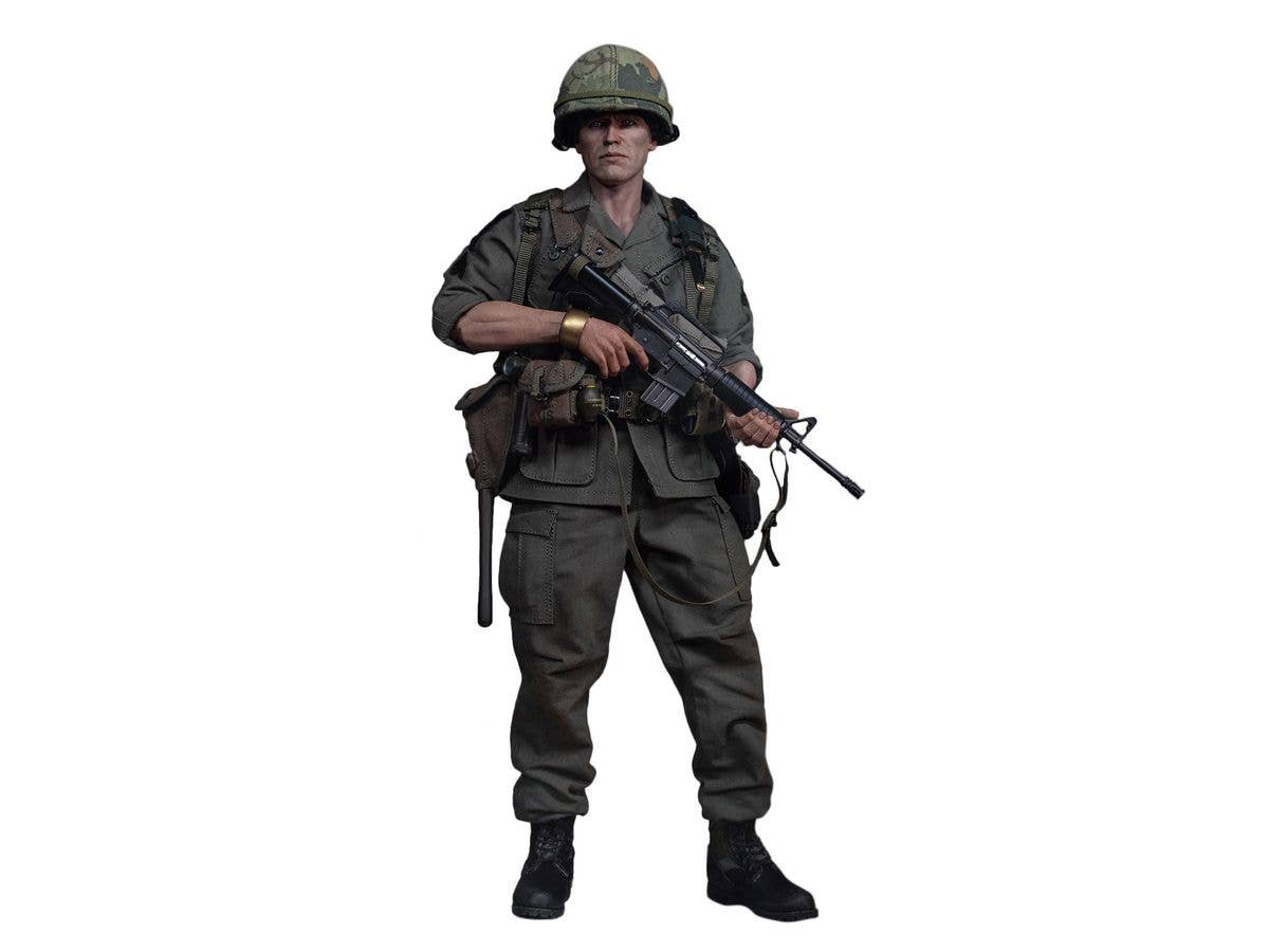 Platoon Collectible Figure Sergeant Elias