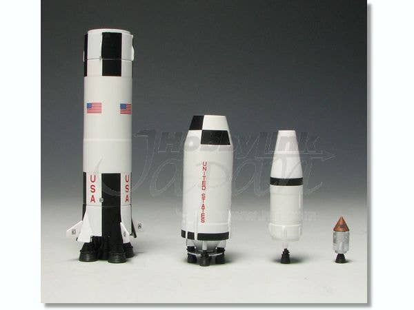 1/400　アポロ13号ミッション40周年　サターンv型ロケット　フィギュア 1/400 アポロ13号ミッション40周年 サターンv型ロケット フィギュア