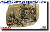 Fallen Comrade (Aachen 1944) Figure Set