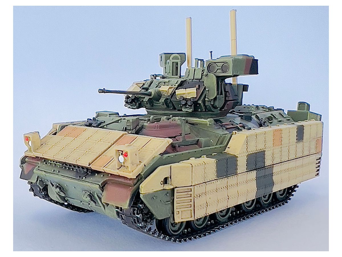 Dragon Armor US Army M2A3 Bradley BUSK III Infantry Fighting Vehicle Finished Product (Camouflage Paint)