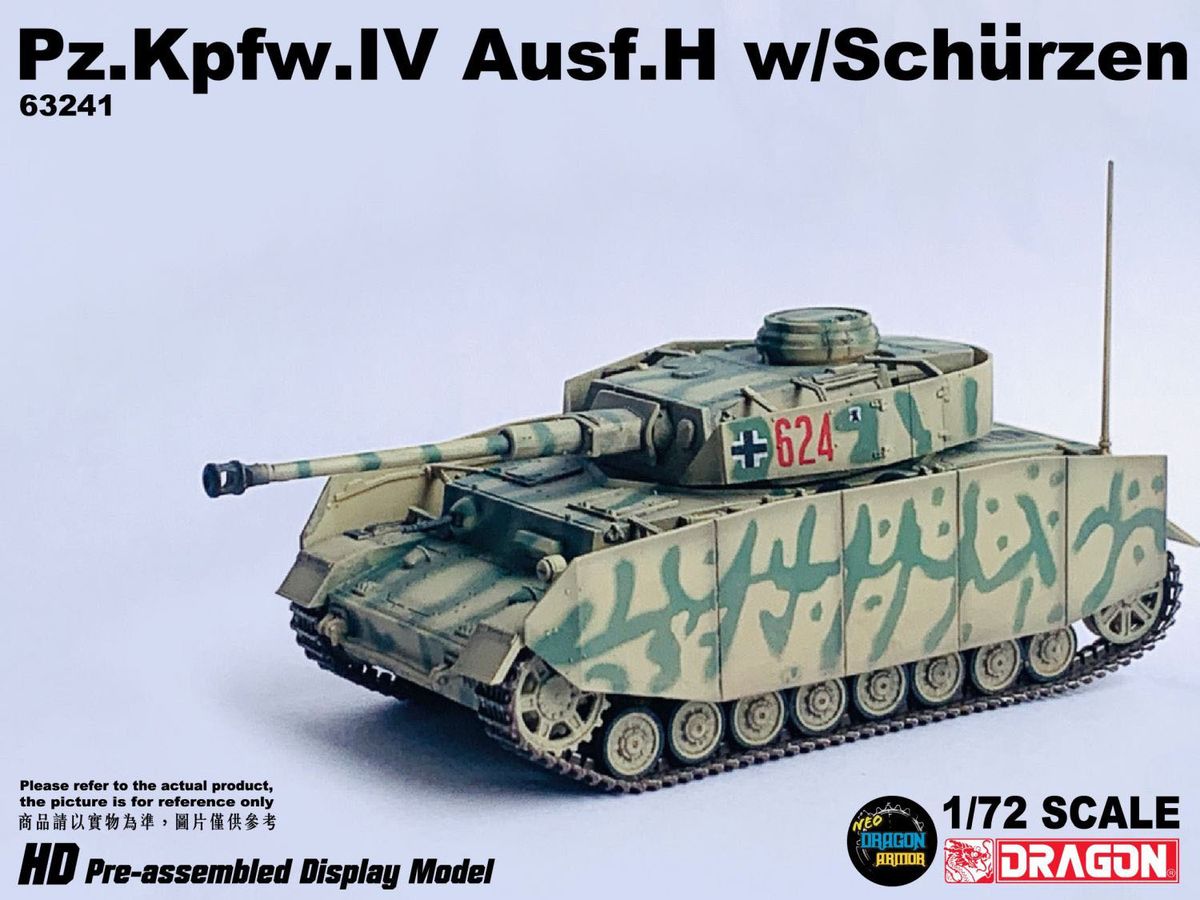 WW.II German Army Panzer IV Type H 3rd Panzer Division Ukraine 1943 Schulzen Equipment Complete Product