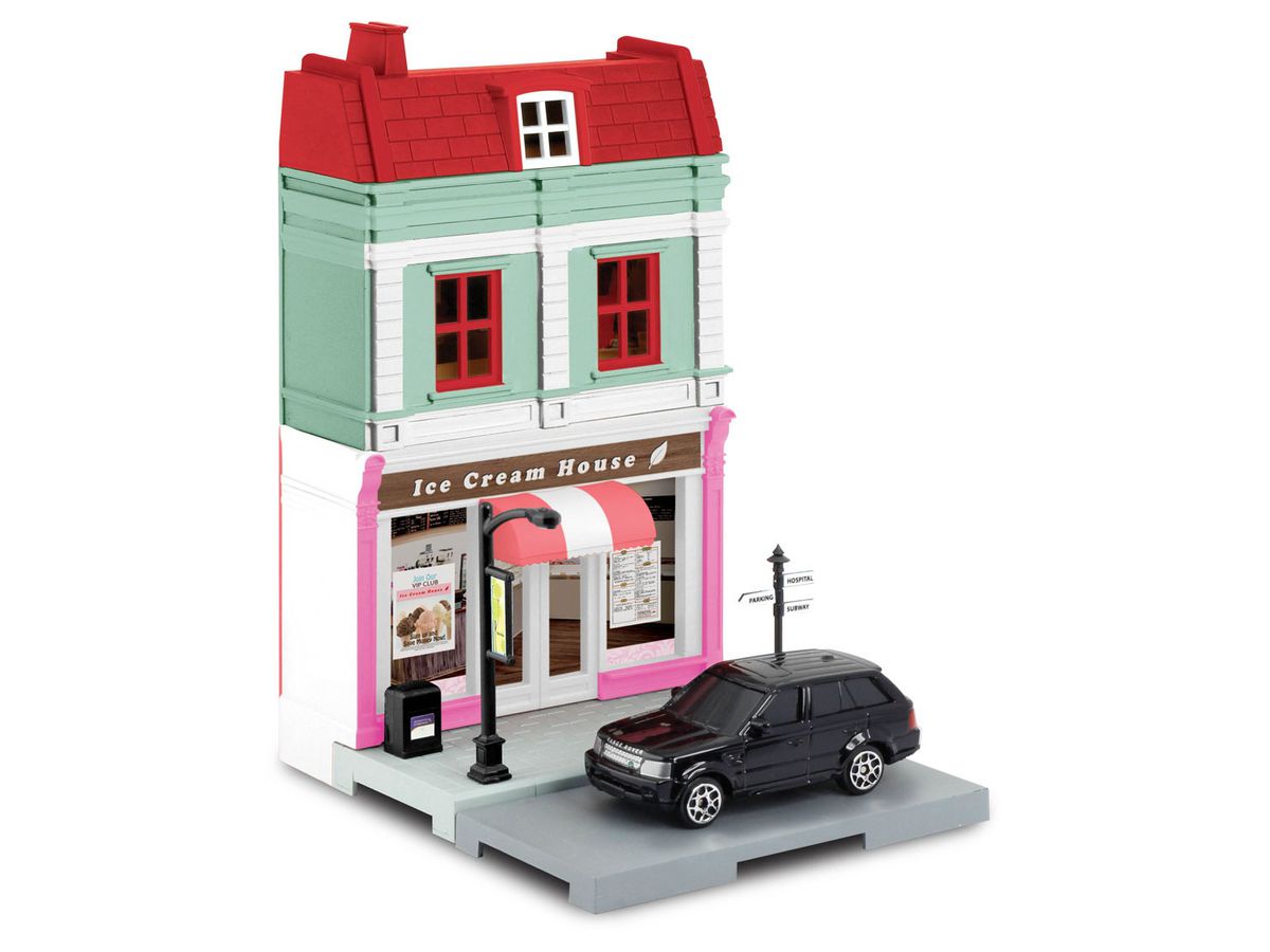 Ice Cream Parlor & Land Rover Range Rover Sport Black